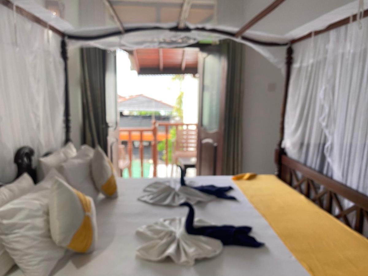 Flamingo Guest House Unawatuna Kültér fotó