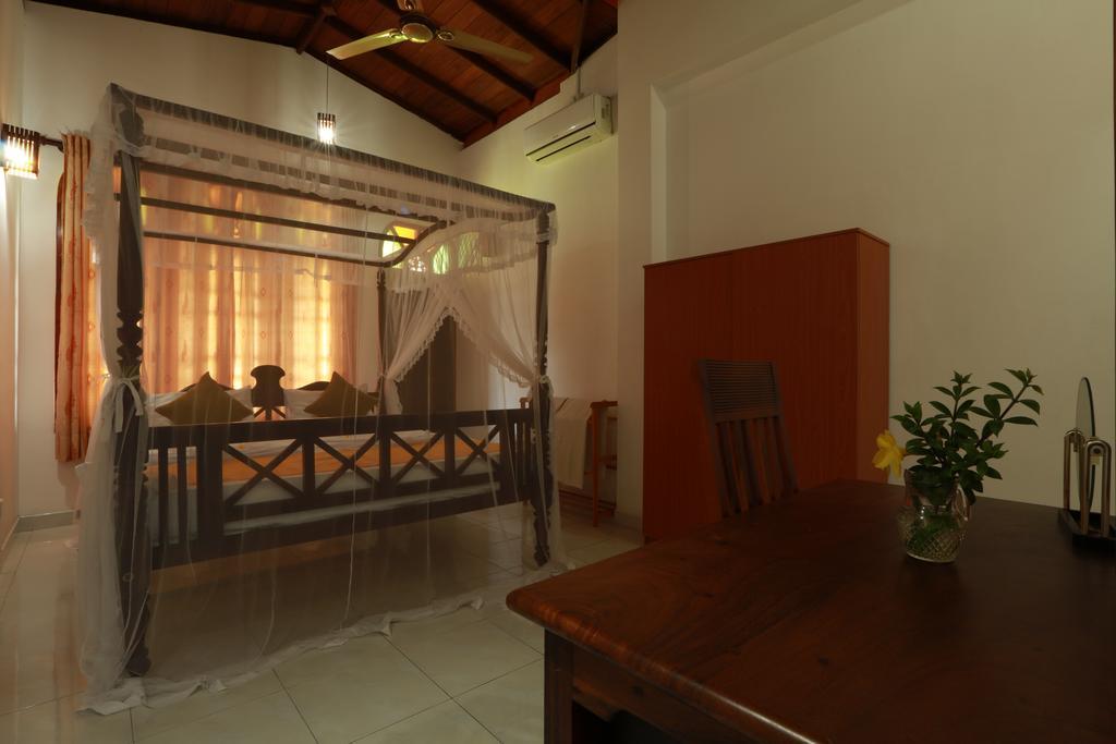 Flamingo Guest House Unawatuna Kültér fotó