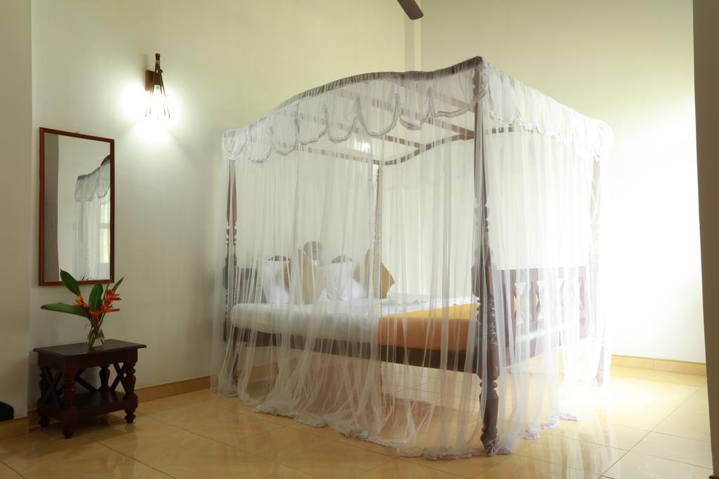 Flamingo Guest House Unawatuna Kültér fotó