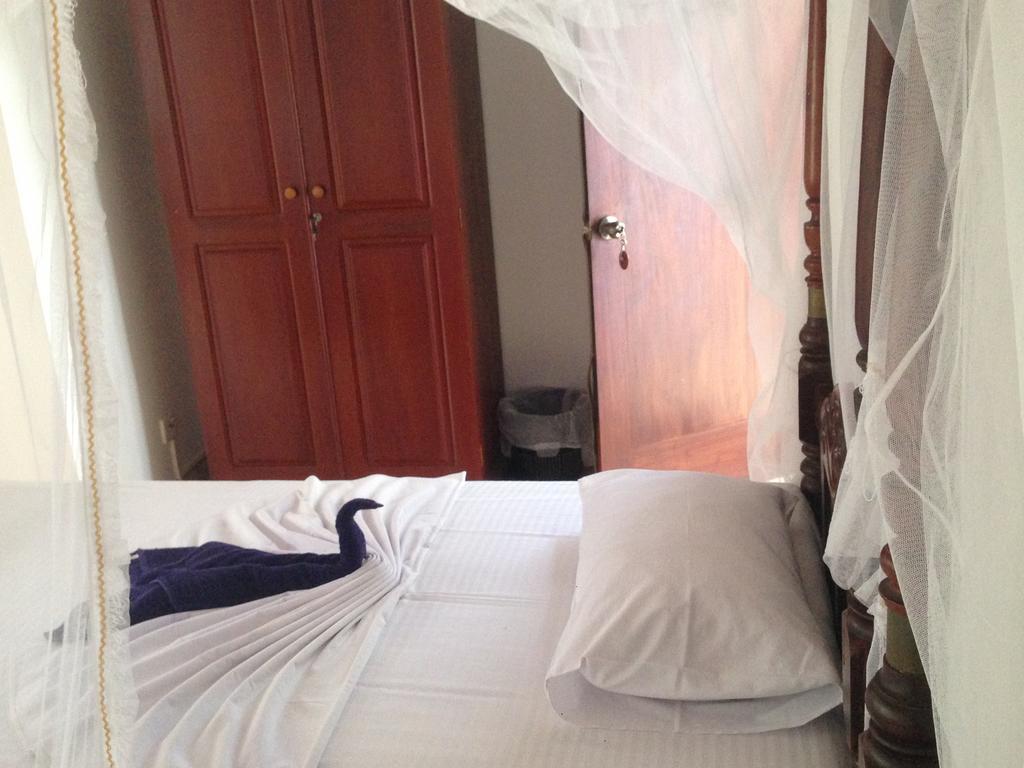 Flamingo Guest House Unawatuna Kültér fotó
